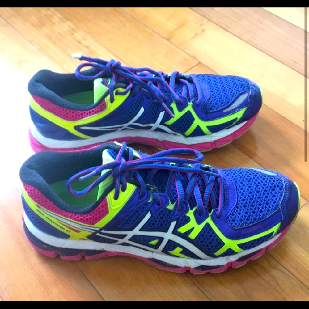 ASICS Gel- Kayano 21